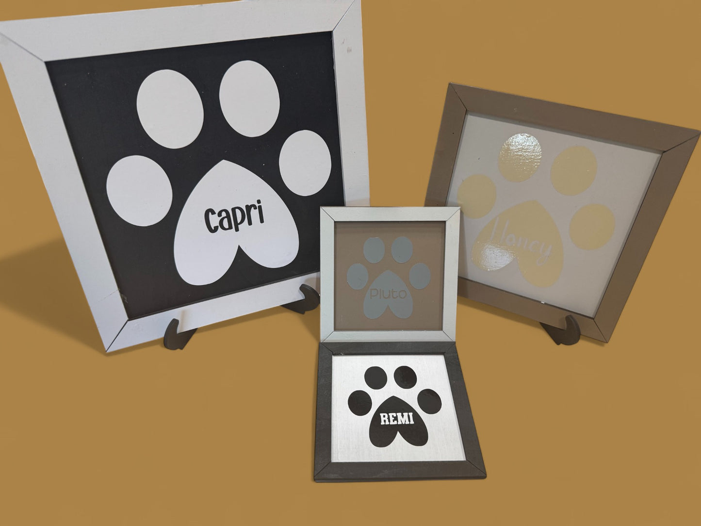 Dog Paw Print Sign, Personalized Dog Name inside Pawprint for Most Breeds, Dog Paw Print Art Keepsake, Unique Gift for Pet Lovers, Thoughtful Pet Loss Memorial