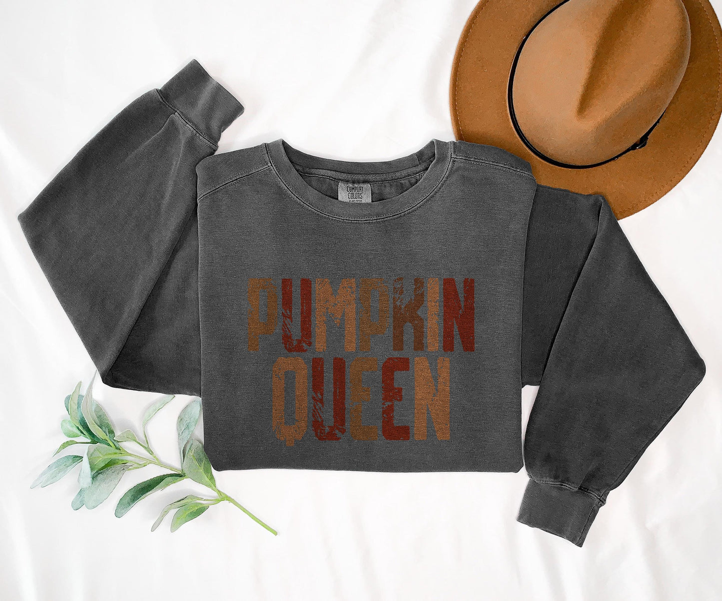 Pumpkin Queen Shirt Fall Graphic Tee Pumpkin Spice Autumn Outfit Halloween Top