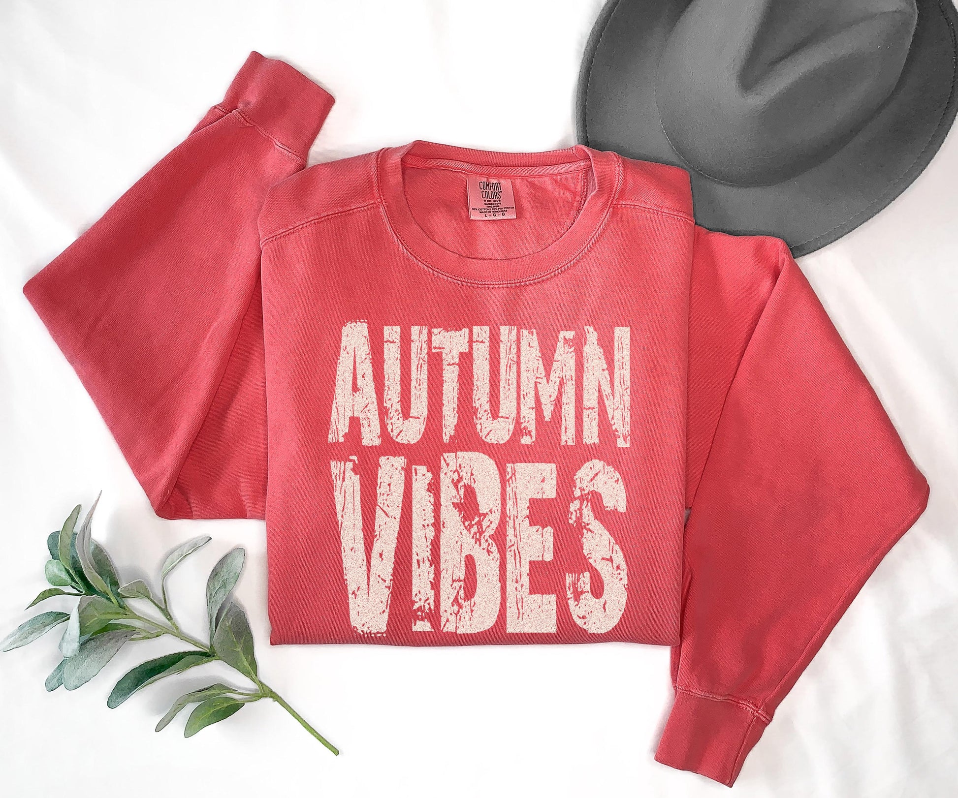 Autumn Vibes Shirt Fall Graphic Tee Distressed Autumn Outfit Cozy Thanksgiving Top