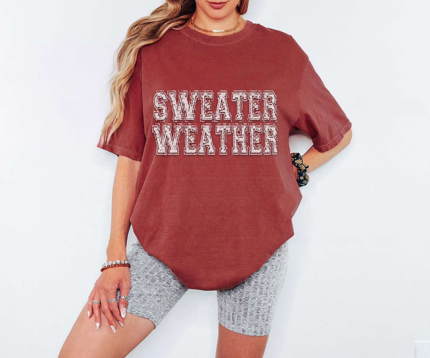Sweater Weather Shirt Fall Graphic Tee Cozy Autumn Outfit Thanksgiving Top