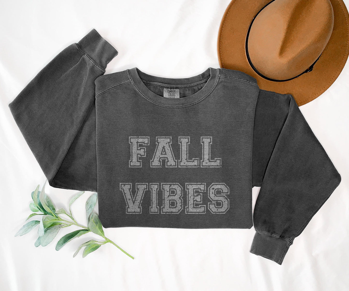 Fall Vibes Shirt Distressed Graphic Tee Autumn Outfit Cozy Thanksgiving Top